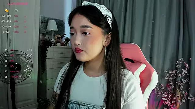 Freechat FreyaRaya on StripChat