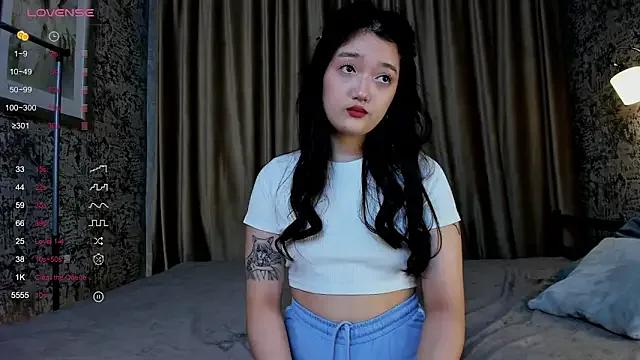Freechat FreyaRaya on StripChat