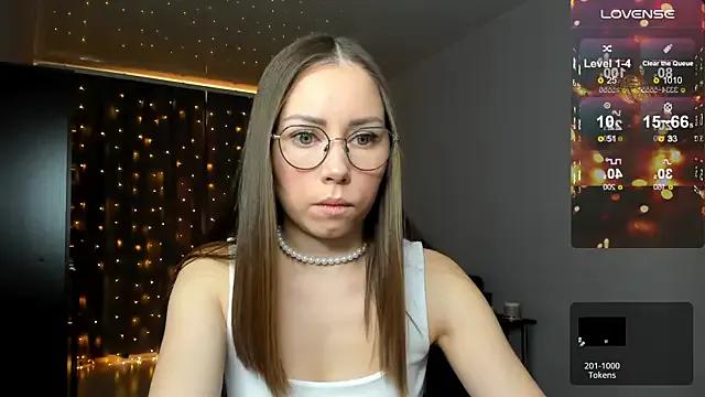 fun_nd_bun — Show boobs