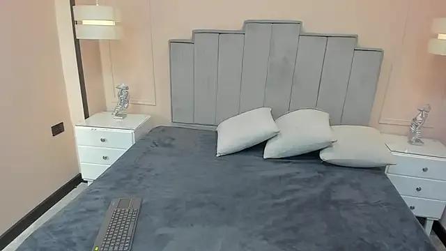 Freechat gabriela_lux on StripChat