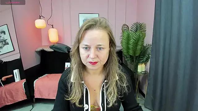 Freechat GabrielGold on StripChat