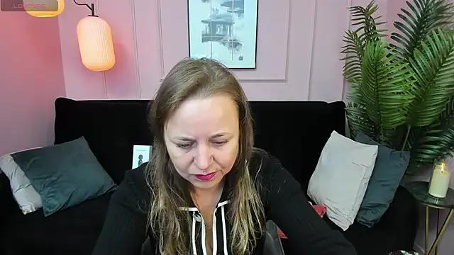 Freechat GabrielGold on StripChat