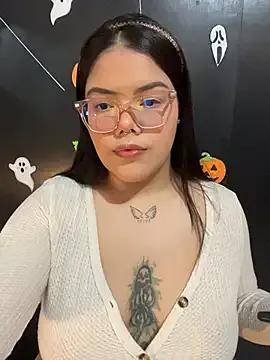 GabrielleMarsh1 — Show pussy + rub close up