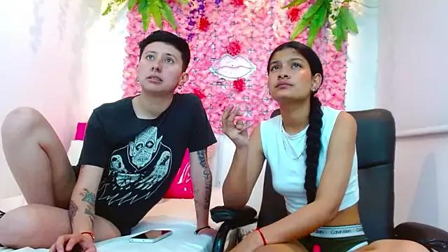 Gaby_and_Mei — SHOW TITTS