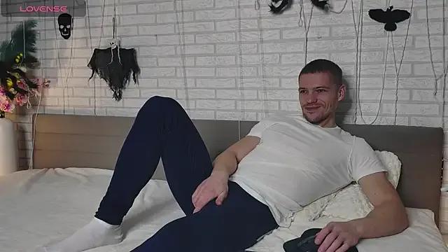 StripChat GarettVoss is Freechat GarettVoss — hot cum show