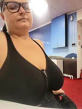 GeorgiaLerox — Ass in standing 
