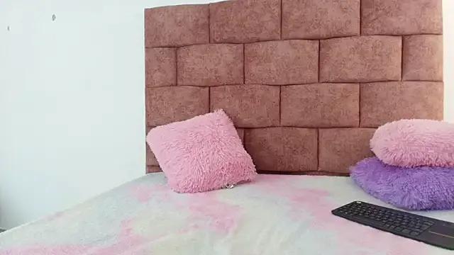 StripChat Girl_Dirty_0Limits is Freechat Girl_Dirty_0Limits — Smell my panties
