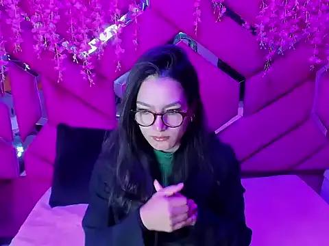Gisell_Squirt_ — I will do a squirt show a lot