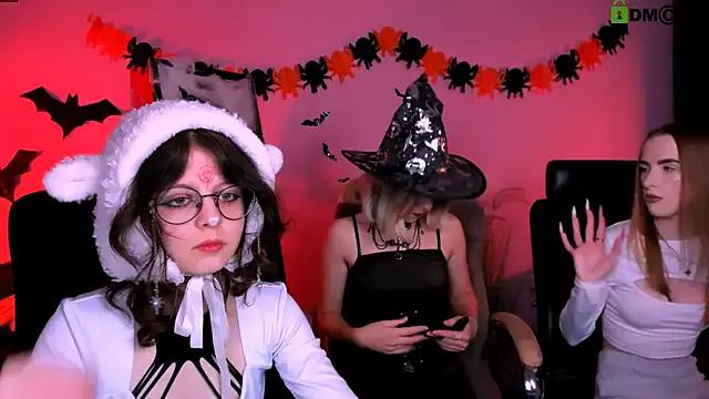 StripChat gloria_bubble is Private gloria_bubble — show boobs x2