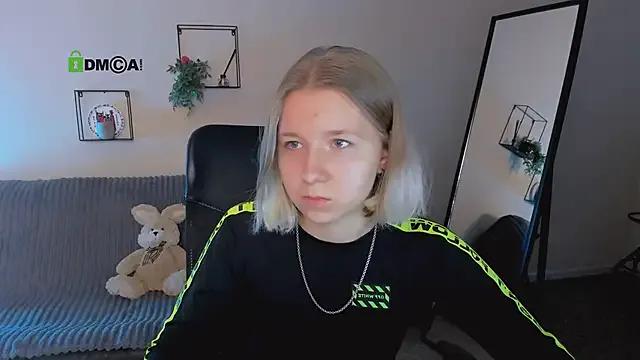 gloria_bubble — flash tits