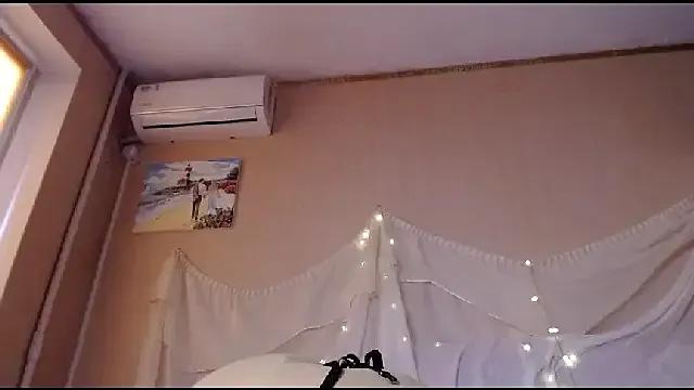 GloriaUpperLove —  SQUIRT