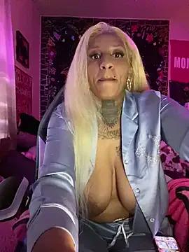 Goddesscherrired — Naked