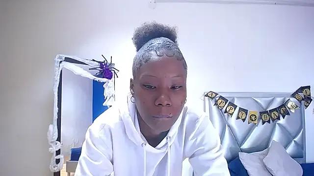 Freechat goldenn_ass1 on StripChat