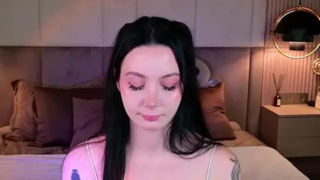 Goldy_Stark — Freechat on StripChat