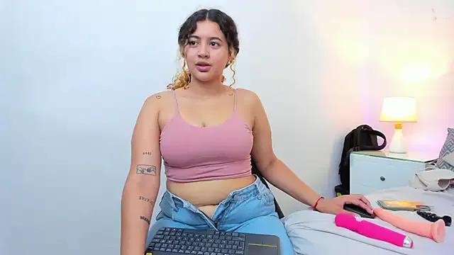 Goodgirlxll — Bra Off