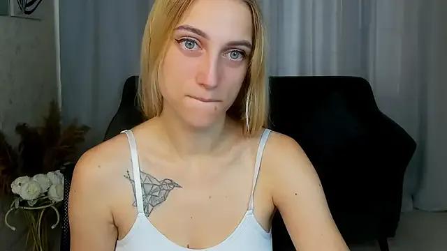 Freechat graseflower on StripChat