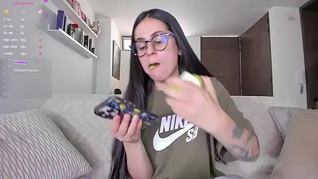 guccipussy1 on StripChat 