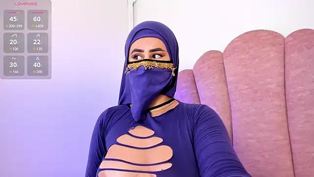 Freechat halabi_saha on StripChat