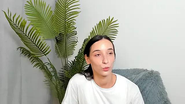 HayleySalahubdin — SMILE FOR YOU