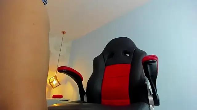 HELEN_DAVIS3 — Rub ice on my nipples