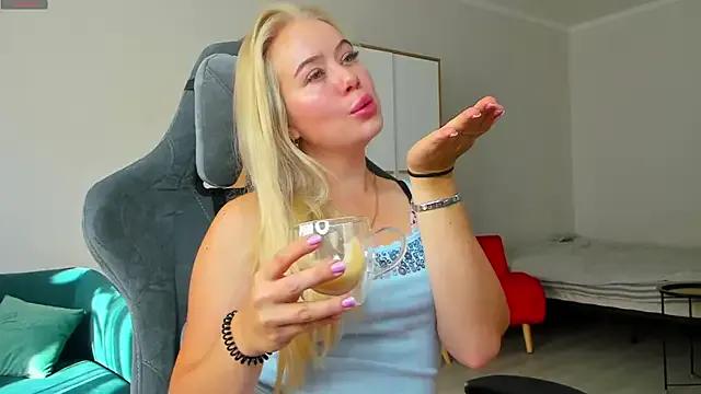 Hemiplekta — shake ass for 3 min