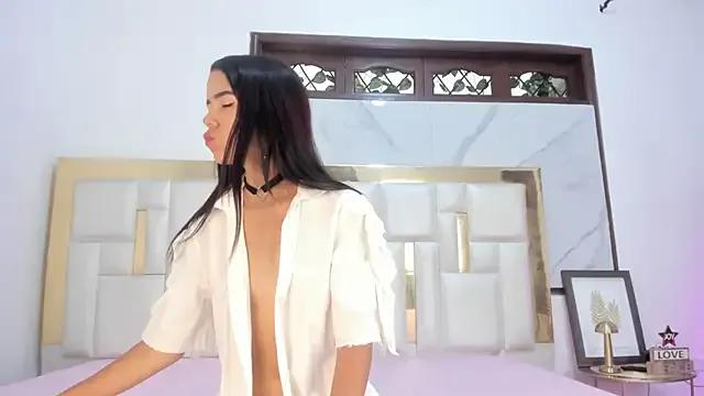 HilaryStarkx — Slap & oil my  ass