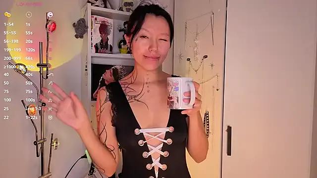 StripChat HiroKumo is Freechat HiroKumo — Jumping boobs