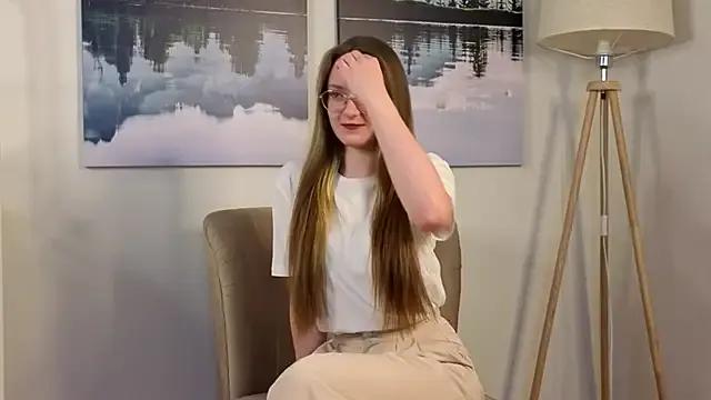 StripChat HolliLytal is Freechat HolliLytal — blow a kiss