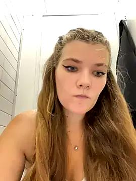 Holy_Tereza — Freechat on StripChat