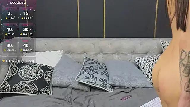 Freechat Holypinkie on StripChat
