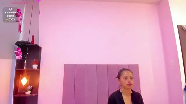 HoollyHendrix — fingers in my pussy Until I run