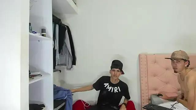 hot_assets — SHOW CUM HOT