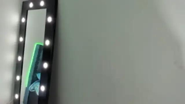 hot_girls0 — sensual dance together 