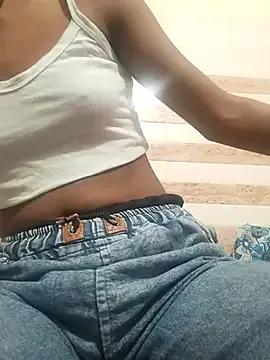 Hot_Lyla_baby — Fist day