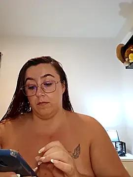 HotRubyXxx — De4 com o vibrador