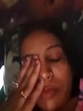 Hotty-Nidhi on StripChat 