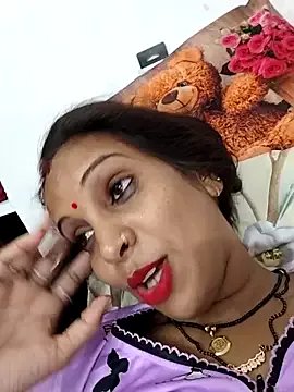 Hotty-Nidhi on StripChat 