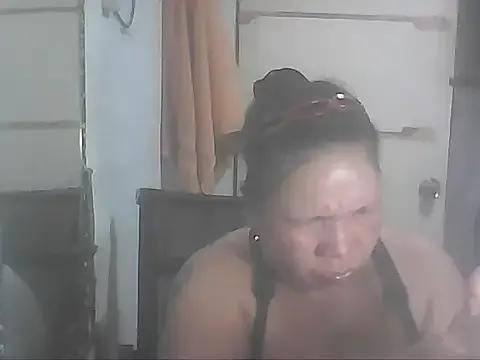 hotwet_mama4uxx — Freechat on StripChat