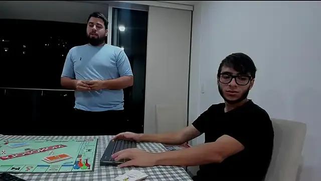 HouseHup — [PUBLIC] Show cum with my friend 