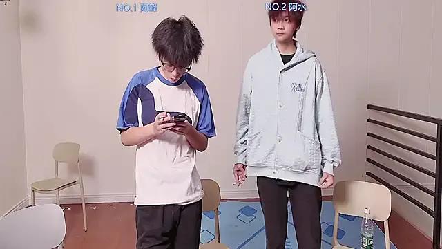 huayang001 — Freechat on StripChat