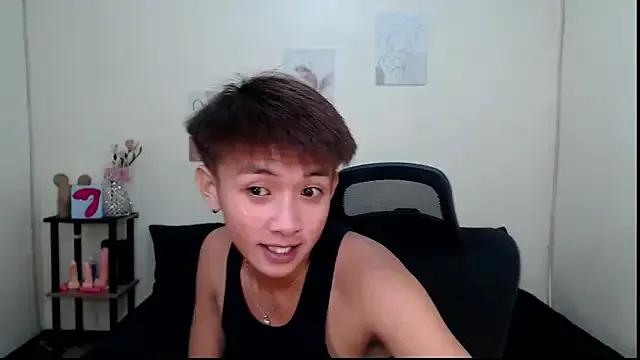 hugecockashton6996 — NEW HERE MAKE ME CUM FOR Y'ALL 