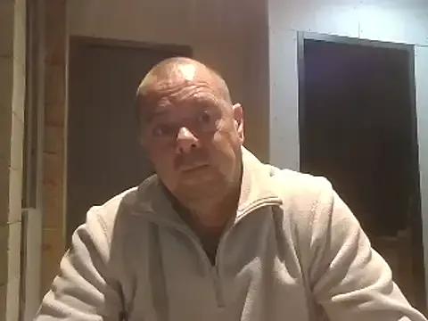 hugoboys4576 — Plug  anal