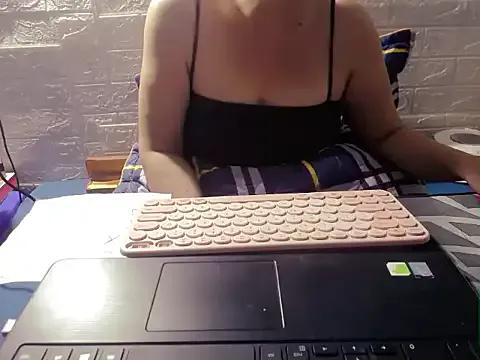 hyhy_99 — show pussy