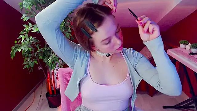 HypeQueen — smile