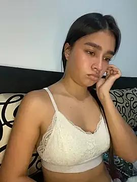 Iam_samanthaa — Show ass