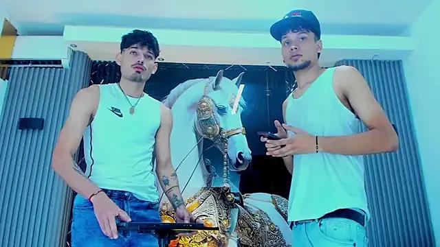Iam_Steven — naked straight duo 