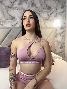 Im_Manu on StripChat 