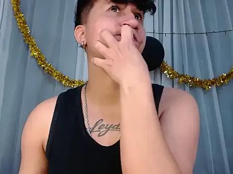 im_milancs — naked