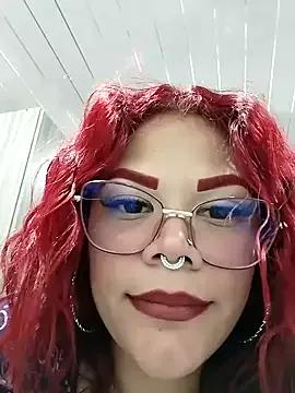 ImAlana__ — I play with my tits