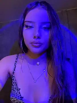 Immy_Megan — Freechat on StripChat